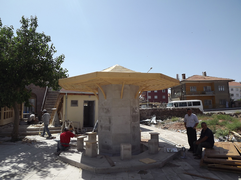 Çınar Ahşap |  LEYLA HATUN CAMİ - AKSARAY