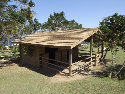 Çınar Ahşap | NET HOLDİNG - MERİT PARK OTEL - KIBRIS