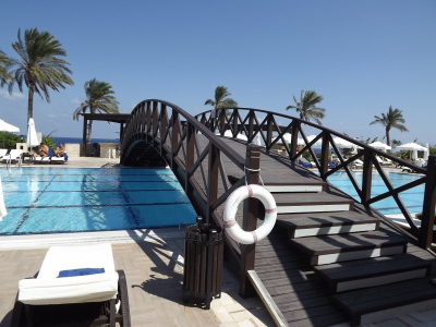 Çınar Ahşap | NET HOLDİNG - MERİT PARK OTEL - KIBRIS