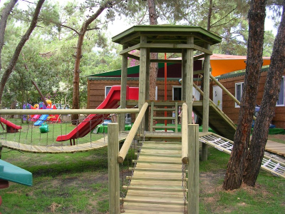 Çınar Ahşap | CLUP IŞIL TATİL KÖYÜ - BODRUM