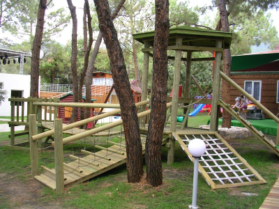 Çınar Ahşap | CLUP IŞIL TATİL KÖYÜ - BODRUM